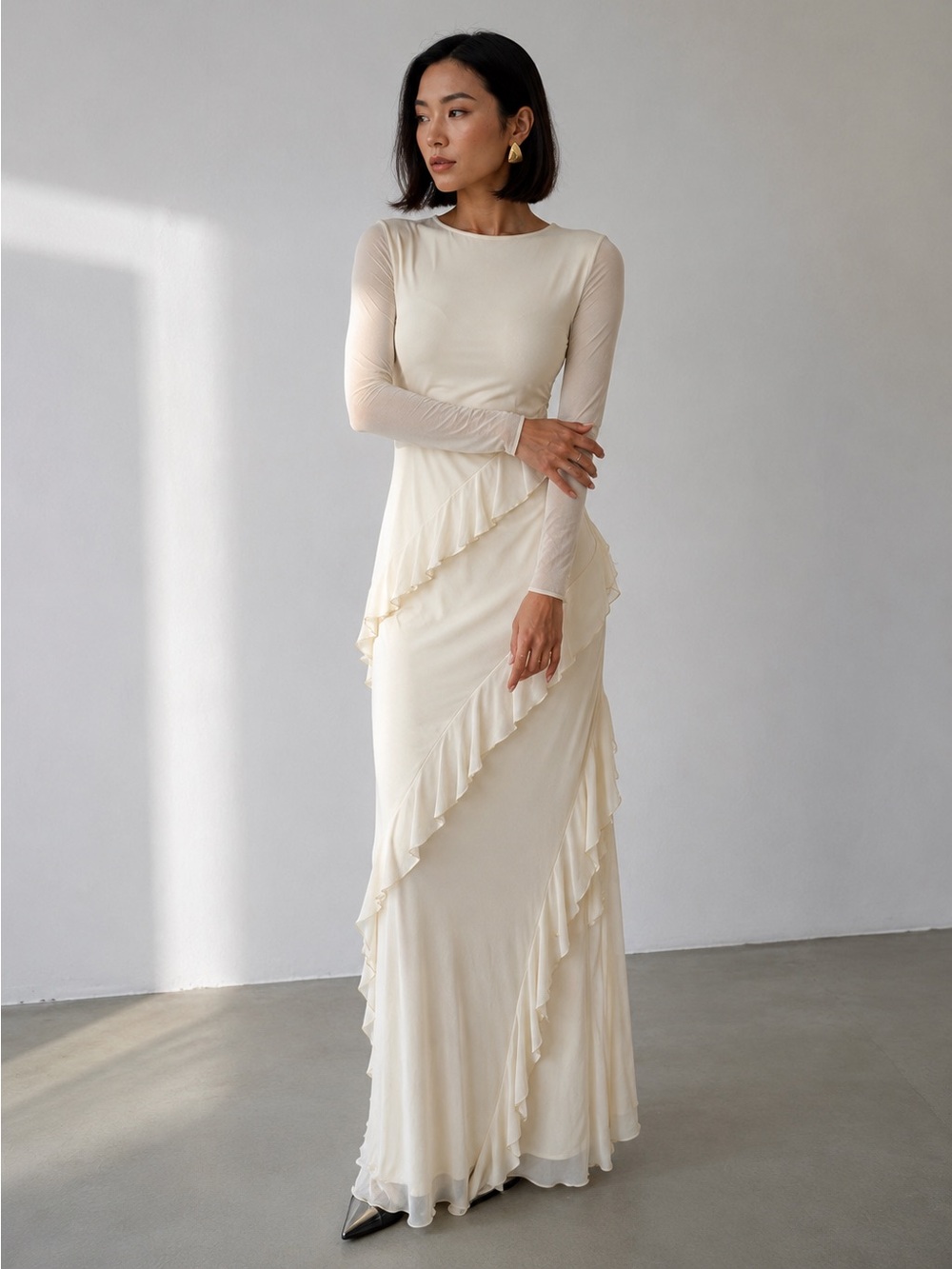NEW - Elegant Cream Ruffle Maxi Dress Long Sleeve Bodycon Gown